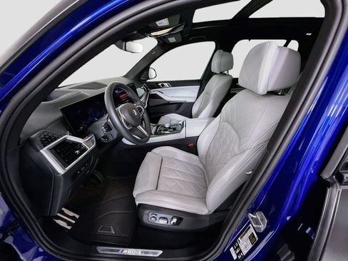 Used 2025 BMW X5 M60i AWD/4WD image 20