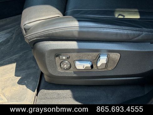 Used 2020 BMW X5 M50i w/ Executive Package AWD/4WD image 13