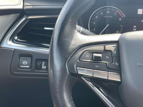 Used 2021 Cadillac XT6 Premium Luxury AWD/4WD image 24