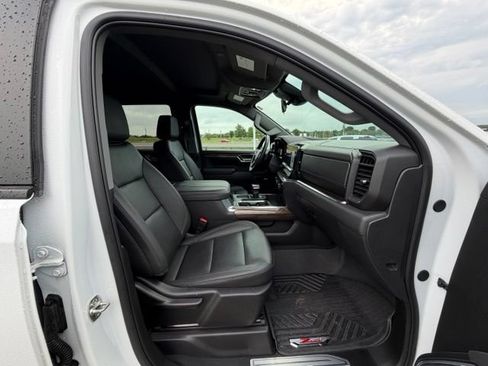 Certified 2025 Chevrolet Silverado 1500 LT Trail Boss w/ Convenience Package II AWD/4WD image 11