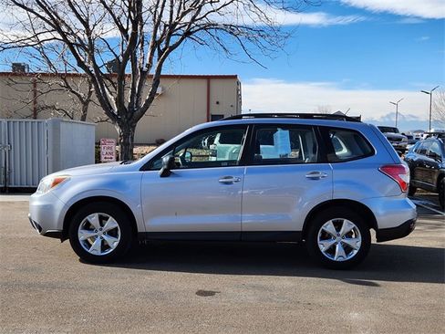 Used 2015 Subaru Forester 2.5i w/ Alloy Wheel Package image 2