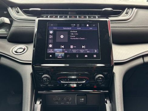 New 2026 Jeep Grand Cherokee L Laredo RWD image 18