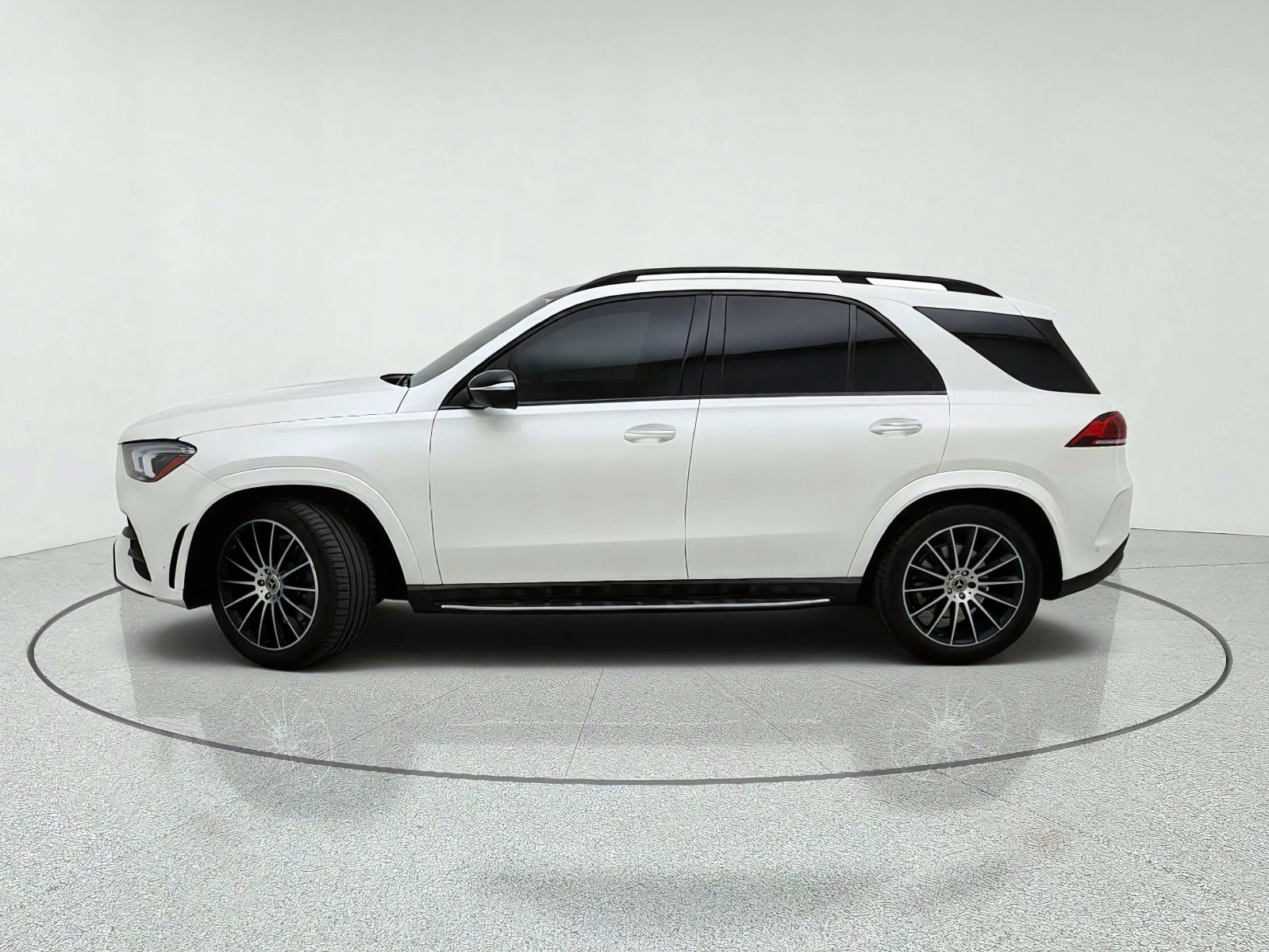 Certified 2021 Mercedes-Benz GLE 580 4MATIC image 14