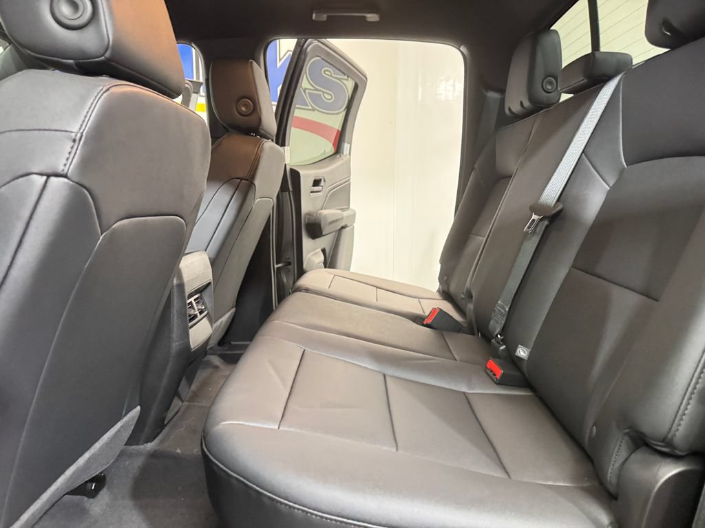 New 2026 Chevrolet Colorado Trail Boss AWD/4WD image 10