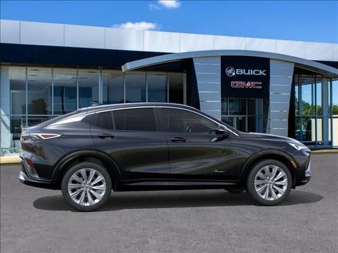 New 2026 Buick Envista Sport Touring FWD image 5