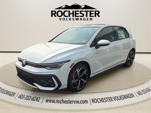 New 2025 Volkswagen GTI SE image 2