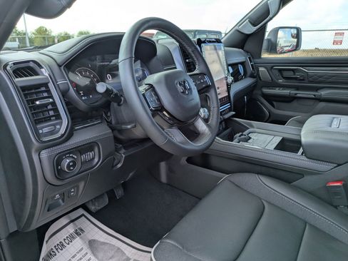 New 2026 RAM 1500 Limited w/ Body Color Bumper Group image 9