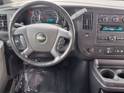 Used 2023 Chevrolet Express 3500 LS RWD image 3