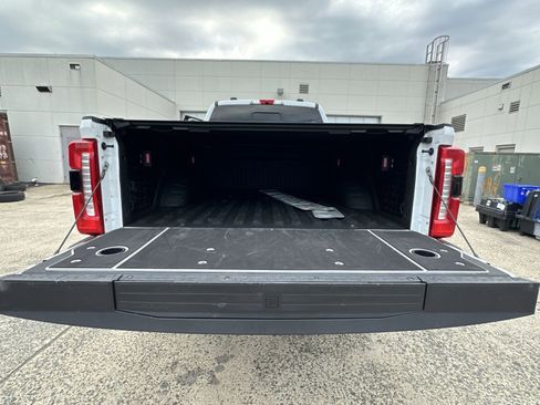 Used 2024 Ford F250 Lariat w/ Lariat Ultimate Package AWD/4WD image 34