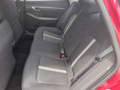 Used 2025 Hyundai Sonata SEL FWD image 27
