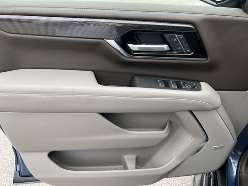 New 2026 GMC Yukon Elevation RWD image 12