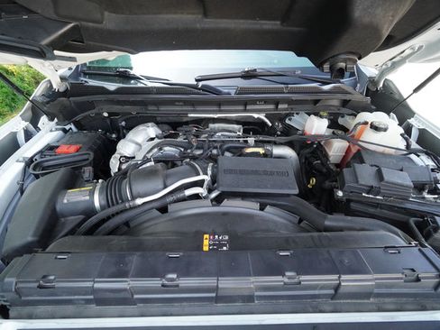 Used 2022 GMC Sierra 2500 AT4 w/ AT4 Preferred Package AWD/4WD image 10