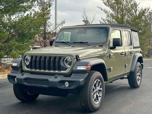 New 2025 Jeep Wrangler Sport S image 3
