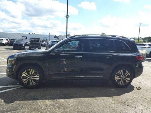Certified 2024 Mercedes-Benz GLB 250 image 4