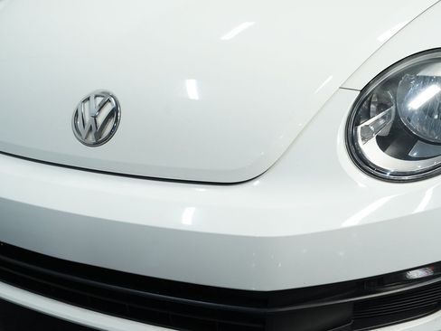 Used 2014 Volkswagen Beetle 1.8T image 17
