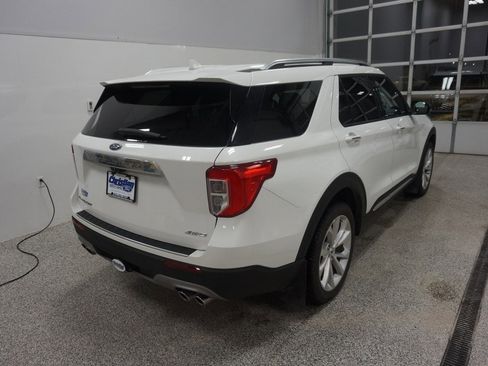Used 2023 Ford Explorer Platinum w/ Technology Package image 6