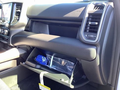 New 2026 RAM 1500 Big Horn w/ Night Edition image 41