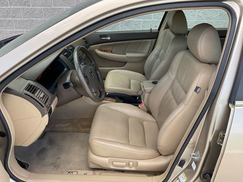 Used 2005 Honda Accord EX-L image 13