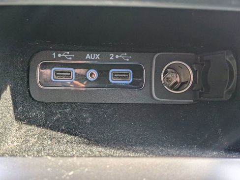 Used 2020 Jeep Grand Cherokee Altitude image 28