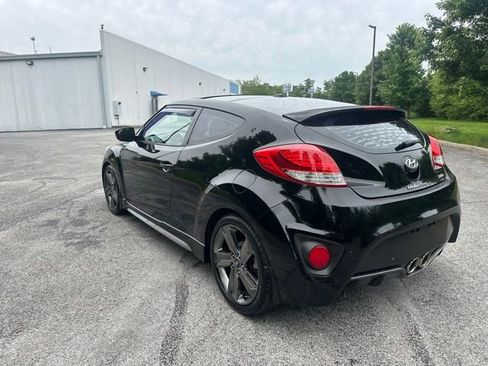 Used 2015 Hyundai Veloster Turbo w/ Option Group 04 FWD image 5