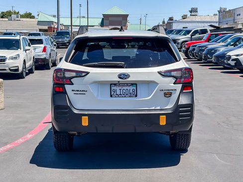 Used 2024 Subaru Outback Wilderness AWD/4WD image 3