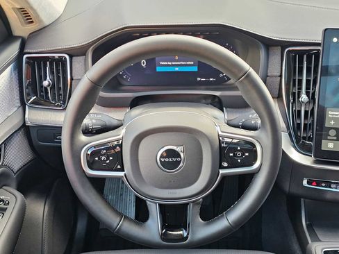 New 2026 Volvo XC90 B6 Ultra w/ Lounge Package AWD/4WD image 15