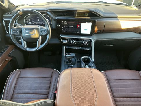 Certified 2023 GMC Sierra 1500 Denali Ultimate image 18