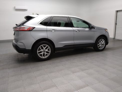 Used 2024 Ford Edge SEL image 10
