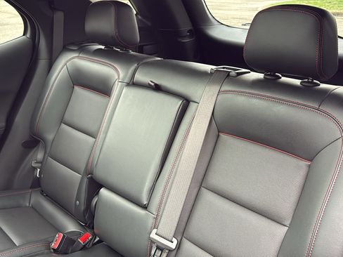 Used 2022 Chevrolet Equinox RS w/ RS Leather Package image 29