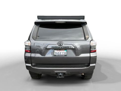 Used 2023 Toyota 4Runner SR5 Premium w/ Moonroof Package AWD/4WD image 4