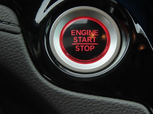 Used 2023 Honda Odyssey Elite image 29