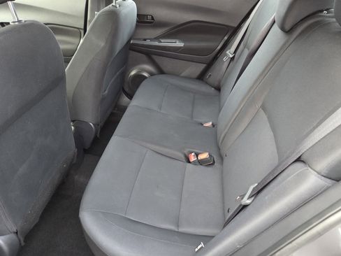 Used 2023 Nissan Kicks S image 11