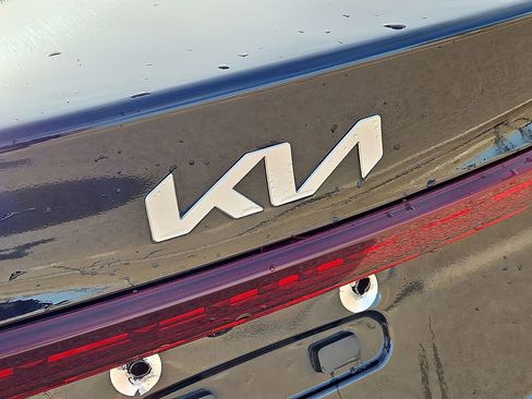 Used 2024 Kia Forte LXS image 13