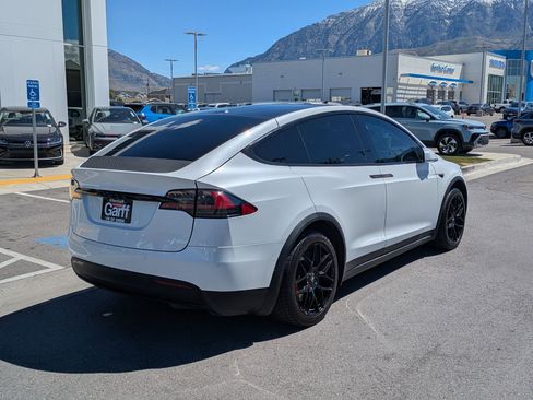 Used 2016 Tesla Model X Performance AWD/4WD image 3