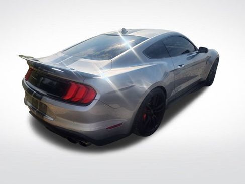 Used 2021 Ford Mustang Shelby GT500 w/ Technology Package RWD image 2