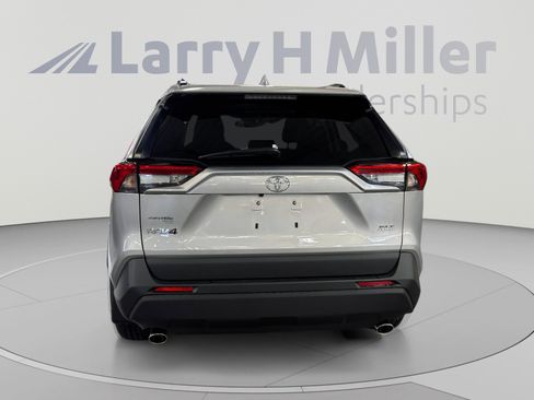Certified 2025 Toyota RAV4 XLE w/ Convenience Package FWD image 4