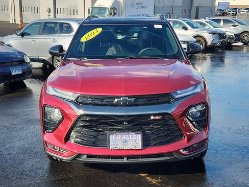Used 2023 Chevrolet TrailBlazer RS w/ Convenience Package image 2