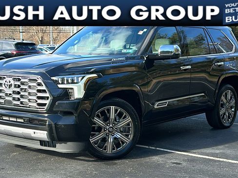 Used 2025 Toyota Sequoia Capstone image 1