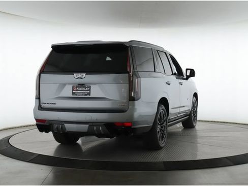 Used 2024 Cadillac Escalade V w/ LPO, ONYX Package AWD/4WD image 7
