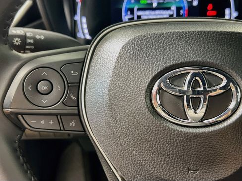 Used 2026 Toyota Corolla SE FWD image 18