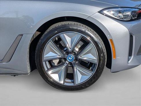 Used 2023 BMW i4 eDrive35 w/ Premium Package RWD image 25