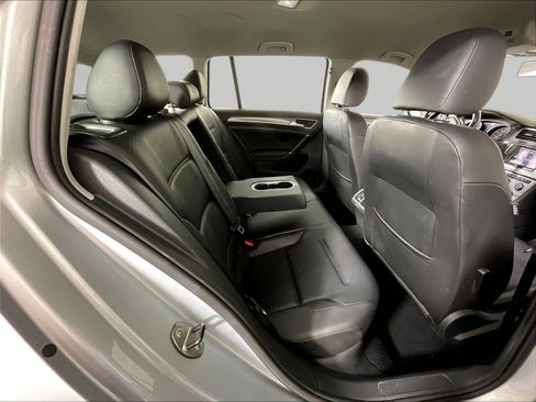 Used 2017 Volkswagen Golf Alltrack S AWD/4WD image 25