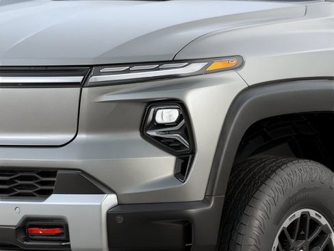 New 2026 Chevrolet Silverado EV Trail Boss AWD/4WD image 7