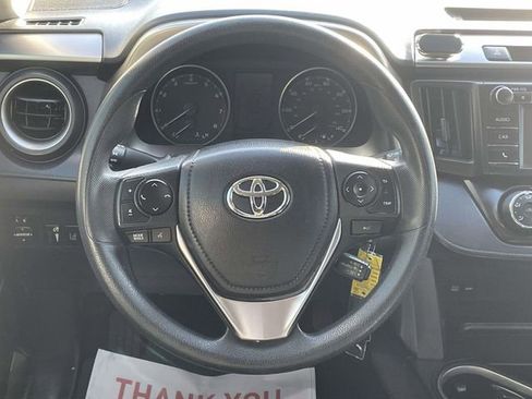 Used 2017 Toyota RAV4 LE FWD image 13