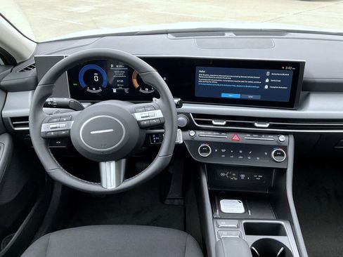 New 2026 Hyundai Sonata SEL FWD image 14
