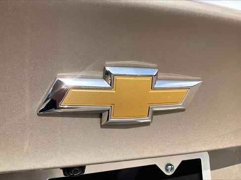 Used 2025 Chevrolet Malibu LS image 32