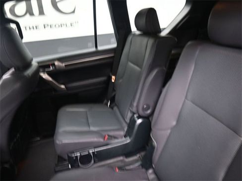 Used 2021 Lexus GX 460 Premium image 22