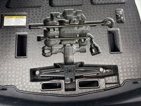 Certified 2024 Toyota Camry SE FWD image 34