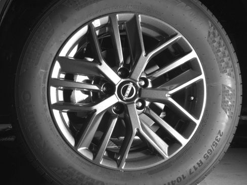 Used 2026 Nissan Rogue SV AWD/4WD image 15
