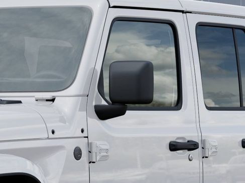New 2026 Jeep Wrangler Unlimited Sahara AWD/4WD image 13